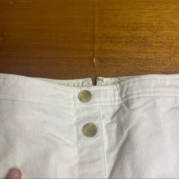 Jcrew factory Corduroy button-front mini skirt
Item BA838 - Picture 3 of 8